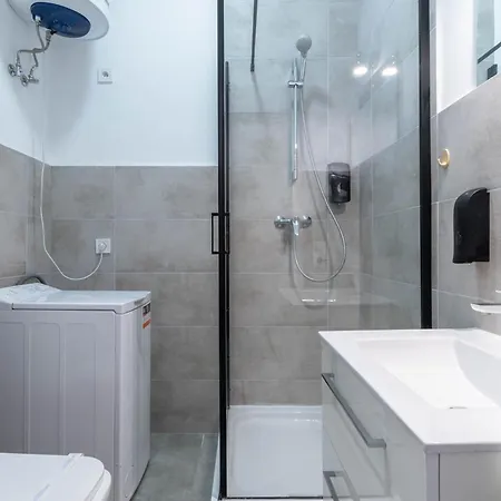 Azarentier1 Slowackiego *