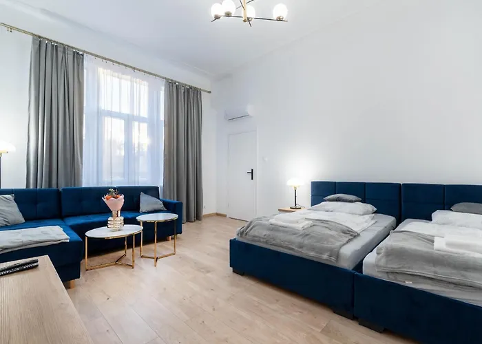 Azarentier1 Slowackiego Apartment