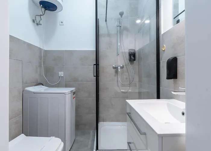 Azarentier1 Slowackiego *